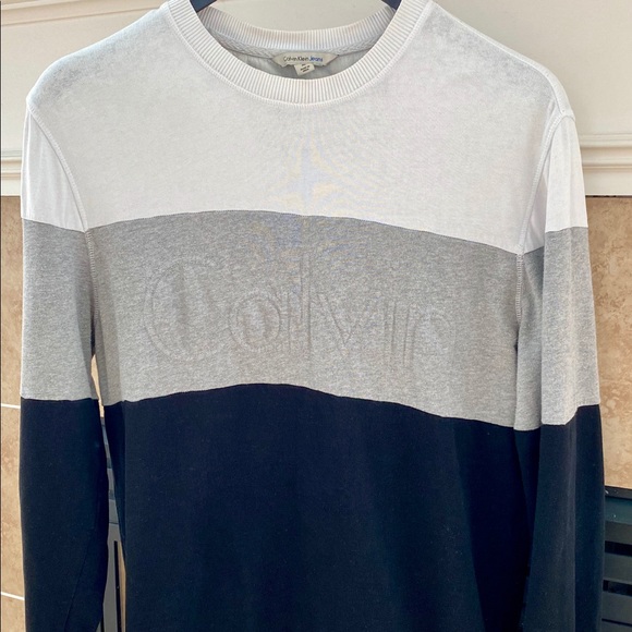 Calvin Klein Sweater